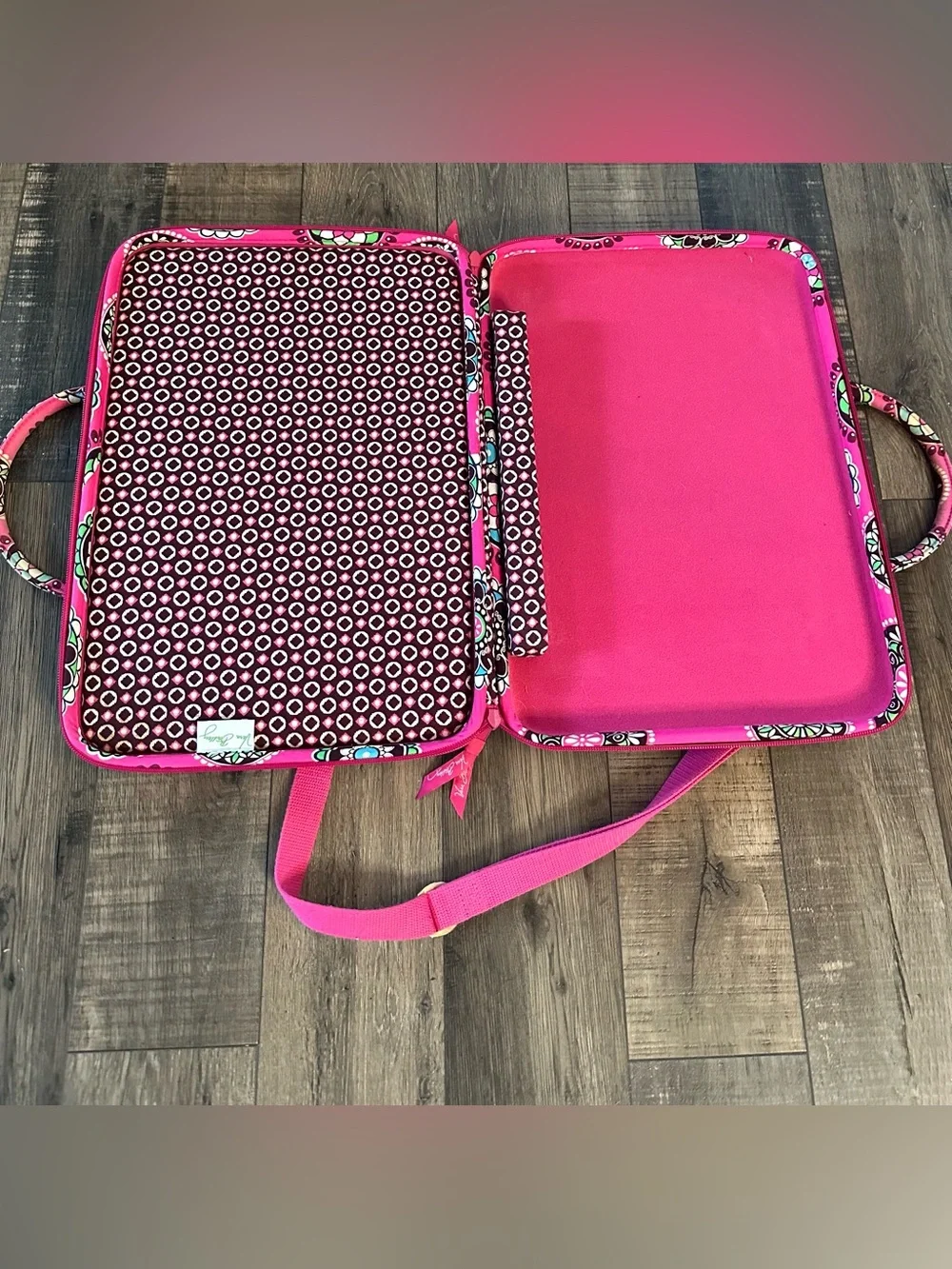 Vera Bradley Pink Cupcake Hard Shell Laptop Travel Bag Quilted Cotton Canvas EUC
